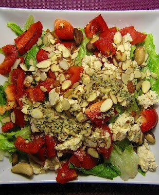 recetas-vegetarianas-con-tofu-nueces-pimientos-piquillo